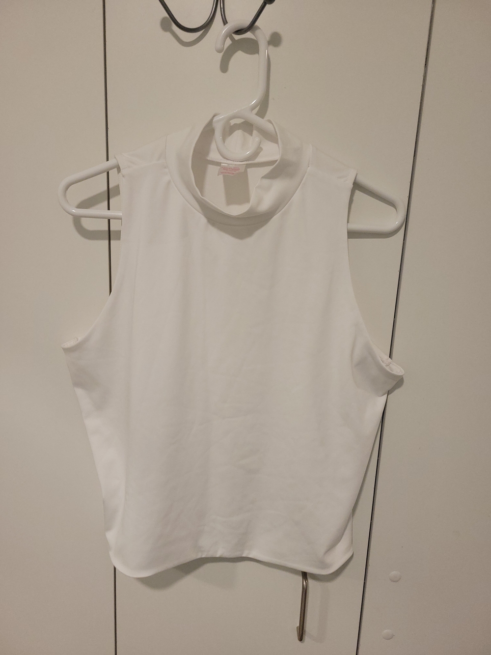No Boundaries White Sleeveless Mock Neck Tank Top